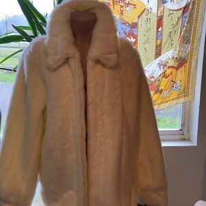Dennis Basso white faux fur coat with zipper